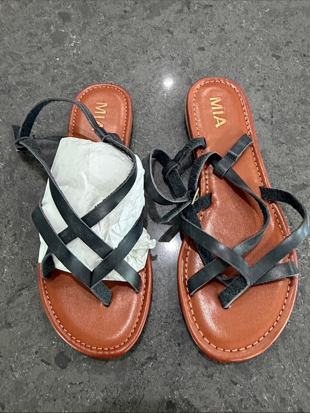 MIA Black Strappy Leather Slide Sandals with Brown Footbed NWOT size 9